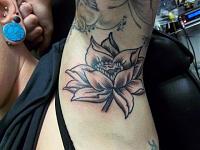 Click image for larger version. 

Name:	armpit lotus.jpg 
Views:	78 
Size:	40.5 KB 
ID:	10541