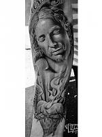 lrap 0903 15 z+franco vescovi+woman with heart tattoo 1.jpeg