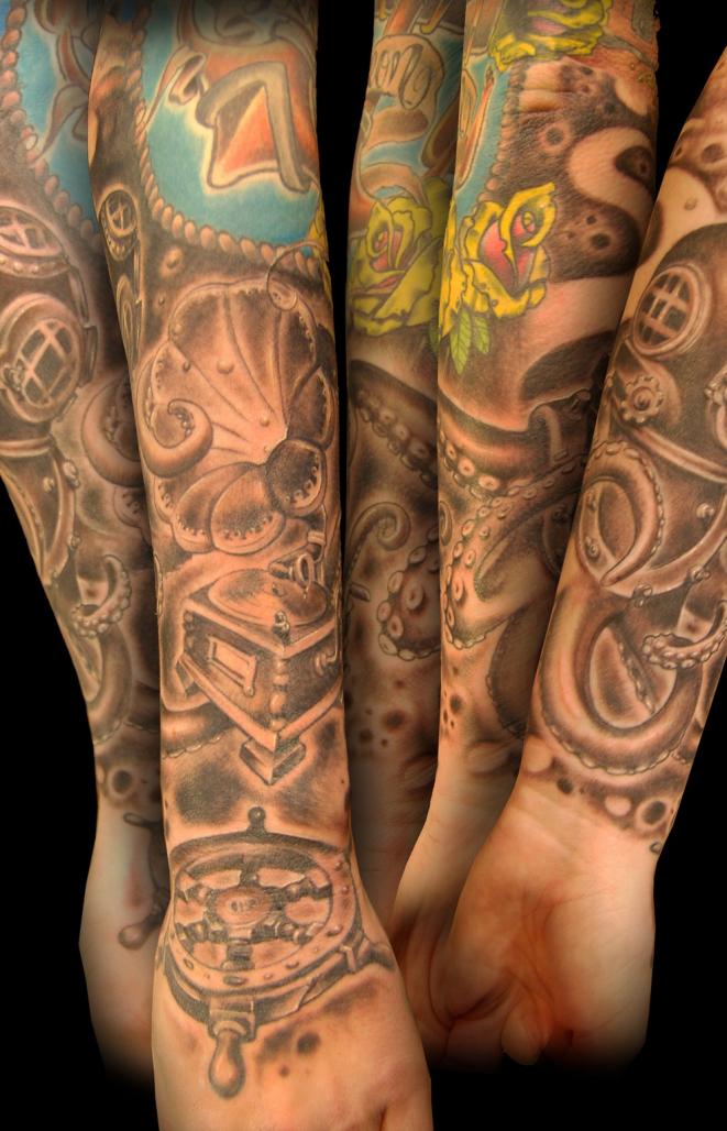 lower part of a full sleeve I did on this girl. 2012/2013