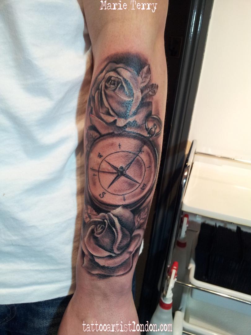 Compass and Roses