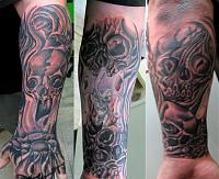 Click image for larger version. 

Name:	jays skull sleeve.jpg 
Views:	58 
Size:	74.6 KB 
ID:	2207