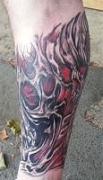 Too this.... Nice cover up bottom leg sleeve!!! Cool red!!!